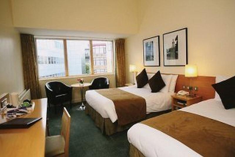 דבלין Mespil Hotel חדר תמונה